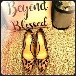Like New “Nine West Love Fury” Animal Print Heels